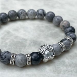 Essential oil, bracelets